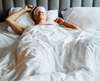 Patient dans un lit qui dort paisiblement