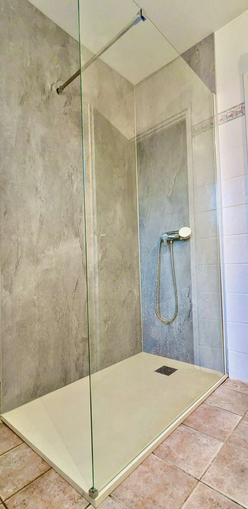 pxl_20240731_182332751_2