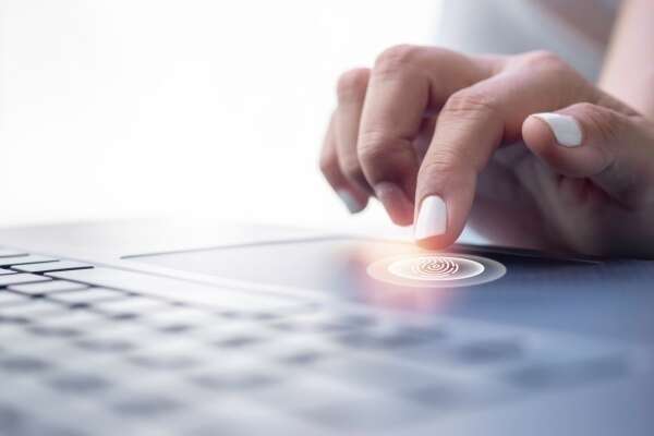 Outre-Mer : alignement des règles sur les espaces numériques