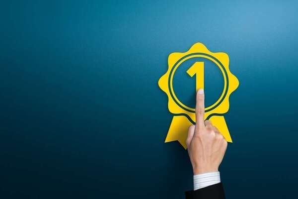 Médaille du travail : la fin de l'exonération fiscale est confirmée