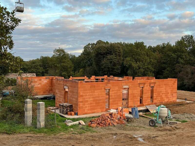 d8981aca-0fb3-462e-955d-809b5ebd6e1f