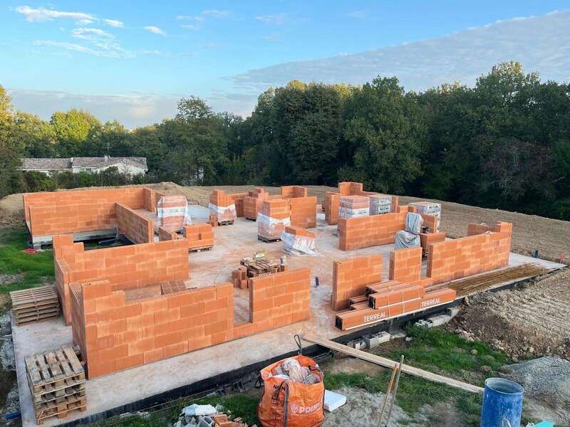 2b773837-d801-47c8-9b61-5d7f9a5f2926