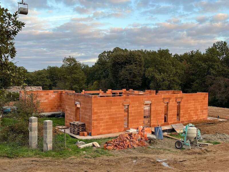 d8981aca-0fb3-462e-955d-809b5ebd6e1f