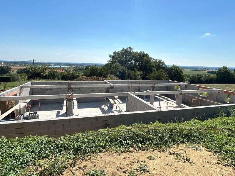 4b2f3de7-bb06-4256-9e54-c1a0a6921b54