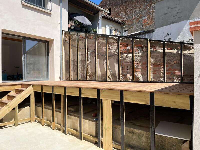 b6e6e354-37a5-45b4-883f-3a99d246bd51