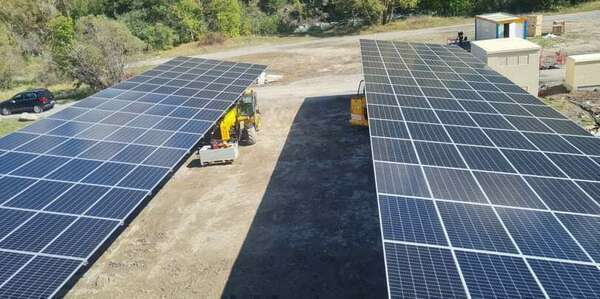 Passage au solaire de l'aérodrome de Saint Crépin (05600)