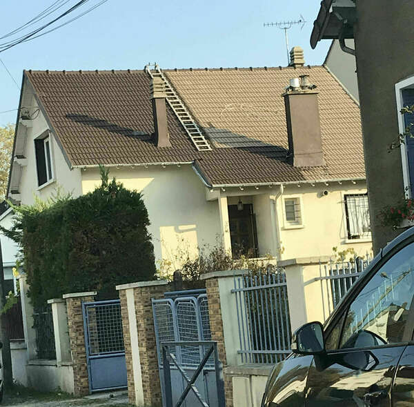 Nettoyage et réparation de fuite de toiture à Ablon-sur-Seine 94480