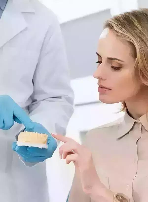 Les couronnes tout céramique : Un sourire éclatant et naturel au service de votre santé bucco-dentaire