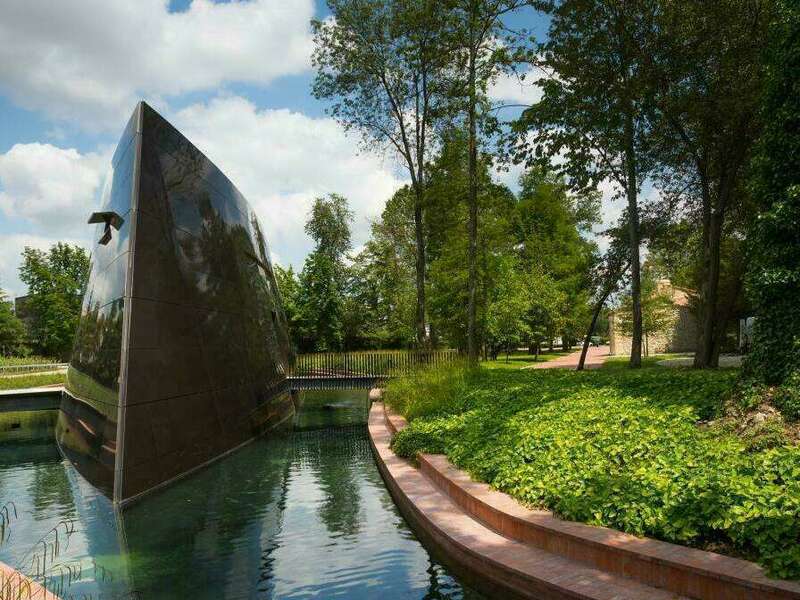 chateau_les_carmes_haut-brion_chaicphlabeguerie