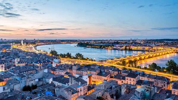Sous-location légale à Bordeaux : contrat, loyer garanti et sécurité pour les propriétaires