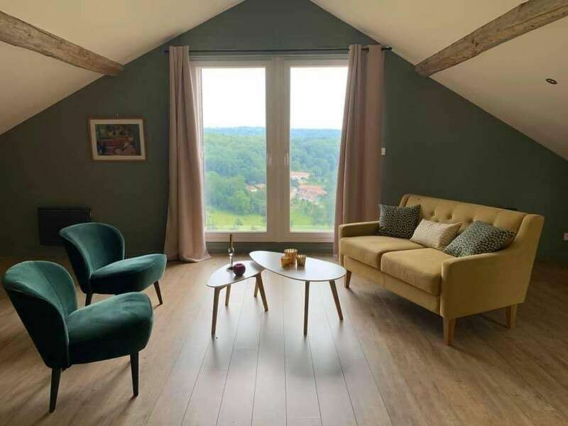 db631ec1-4042-43cc-b6b1-0a8f7d22445720220210-3670163-15pkmx8