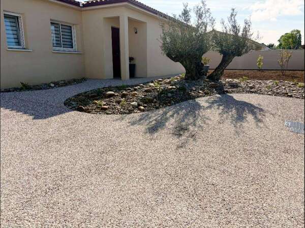 DONNEZ DU CARACTERE A VOS EXTERIEURS