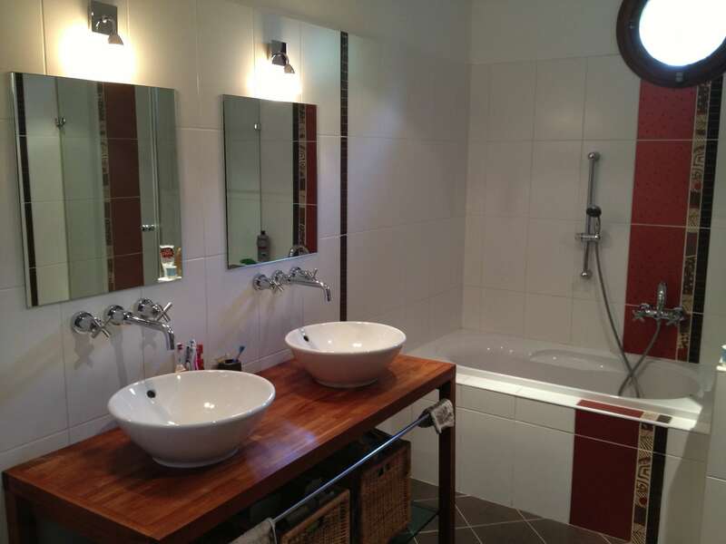 photo_1220220927-1345931-yppb5n