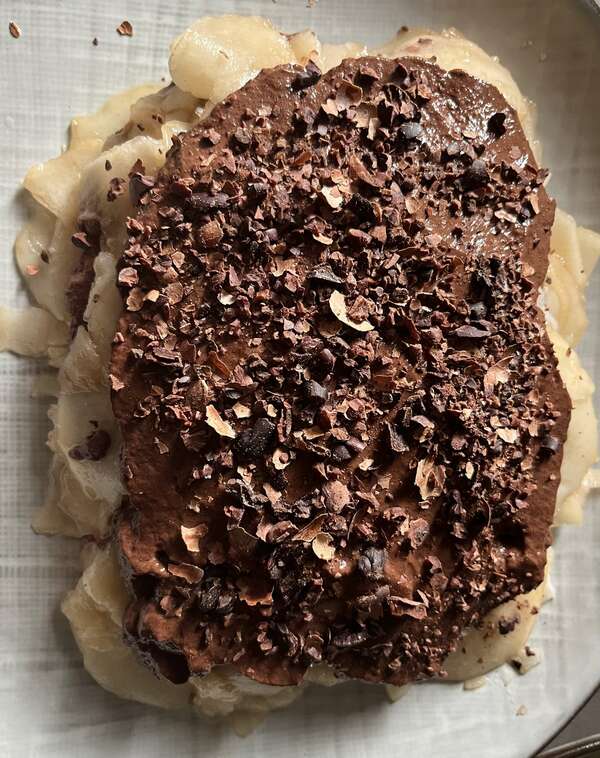 Recette pour manger des fruits crus de manière séduisante :  Poires/chocolat sans gras