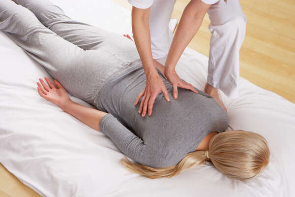 Shiatsu et périménopause à Vertou : soulager naturellement les symptômes