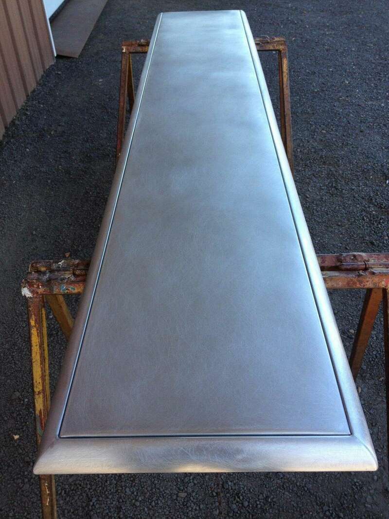 comptoir de bar en zinc