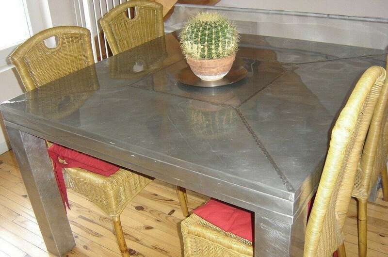 Table en zinc