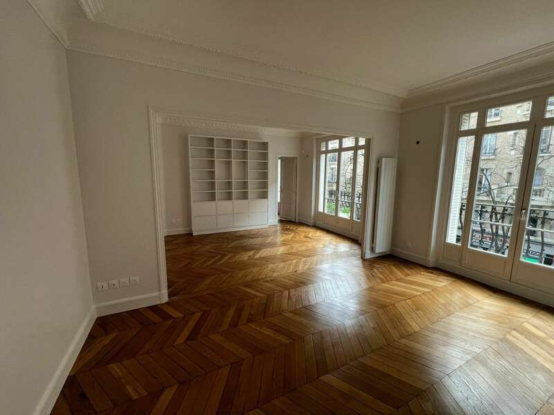 b97ad09b-f269-4e8e-bd7b-e15135356a5e