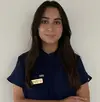 Portrait professionnel du Dr Laura Mansour spécialiste médicale