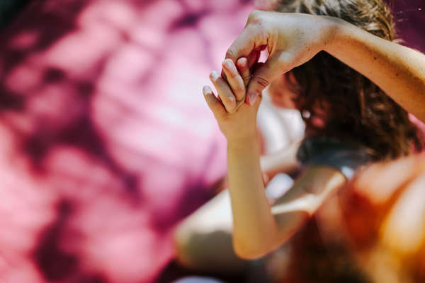 Massages parent-enfant avec quatre éléments