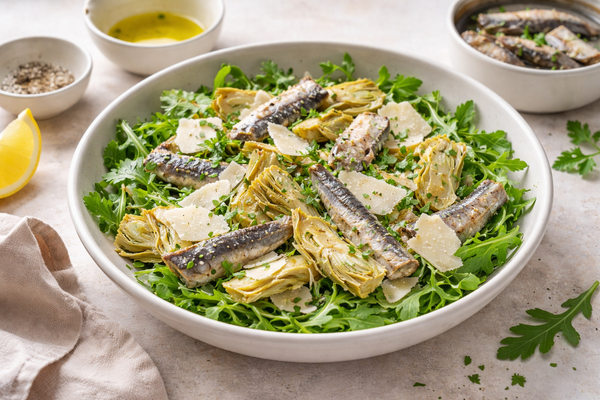 Salade d’artichauts poivrade, parmesan et sardines