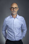 Portrait de Marc Traverson thérapeute hypno analyste expérimenté