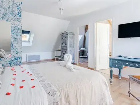 ✨ Découvrez mon dernier reportage photo pour la magnifique chambre d'hôte "Le Moulin d'amour" ! ✨