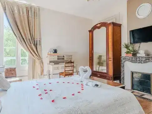 e789da_4482d4102e4241c19f142838ffea357a_mv2