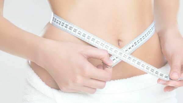  Pourquoi une perte de poids trop rapide avant l'été peut être dangereuse