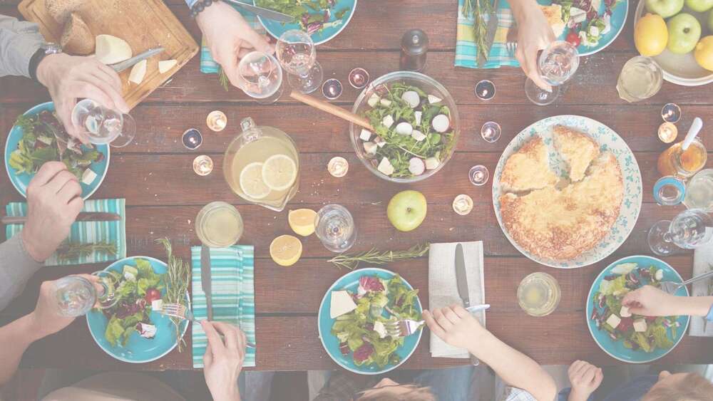 Comment profiter de l'été sans culpabiliser à chaque repas ?