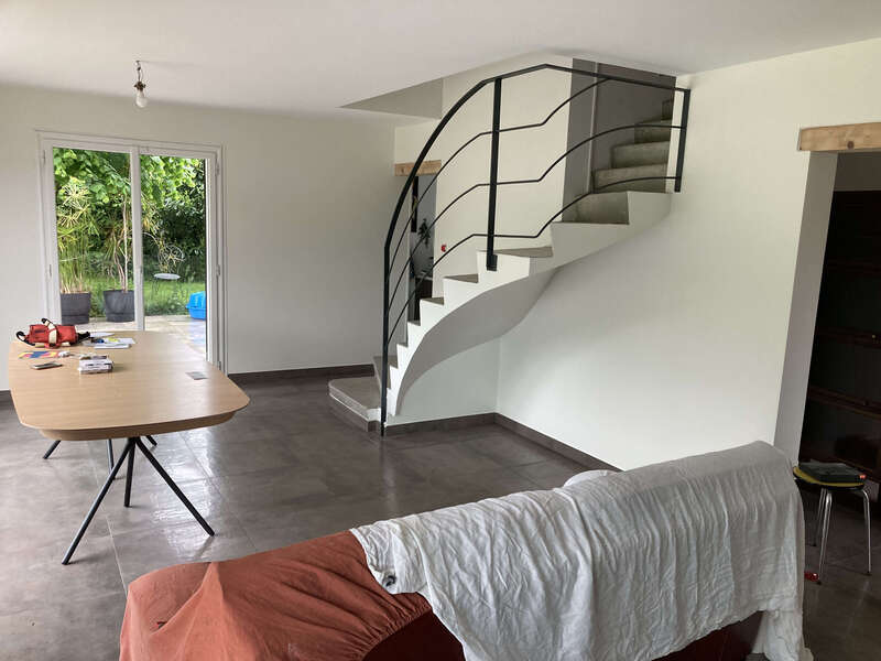 peinture_escalier_et_salon