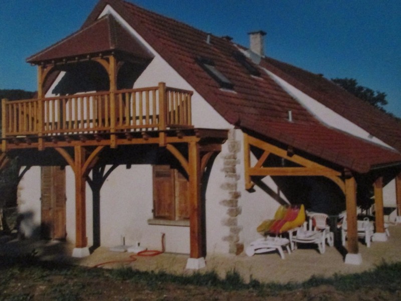 Extensions sur un pavillon.