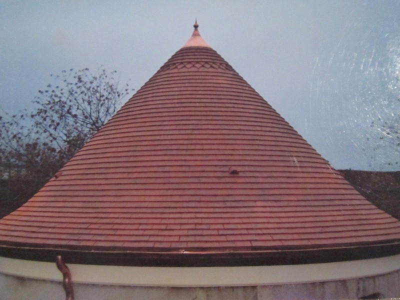 Tour ronde couverte en Sainte Foy.