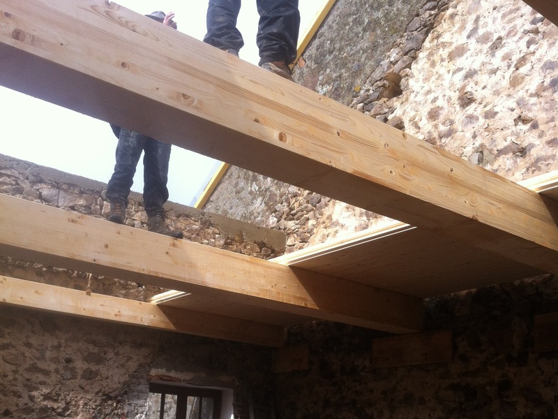 Mise en place du plancher.