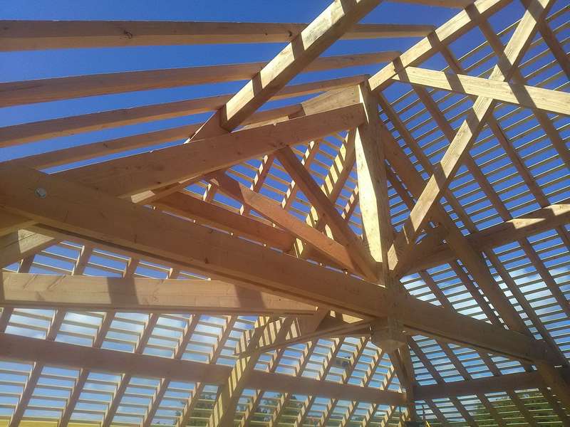 Vu de l'intérieur, l'ensemble est en douglas du Morvan.