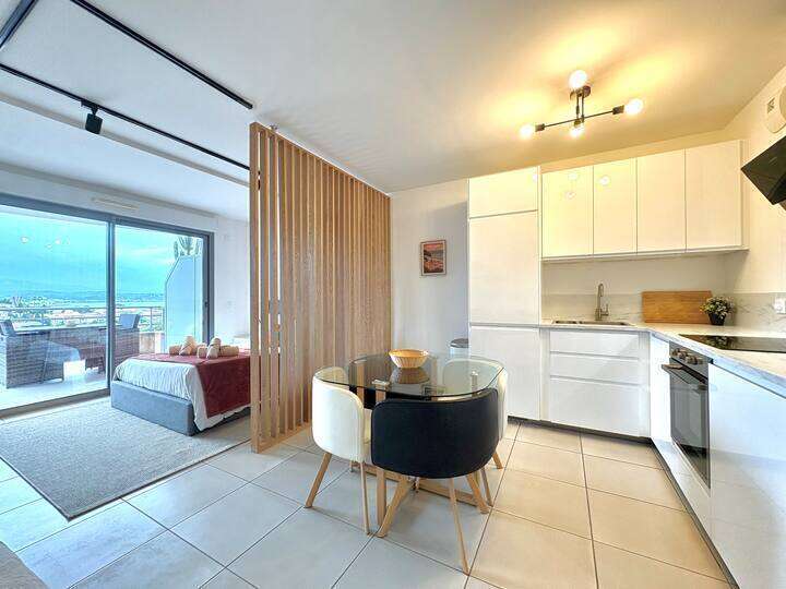 0834829e-9f93-4dc0-833f-d898cbfe73d3