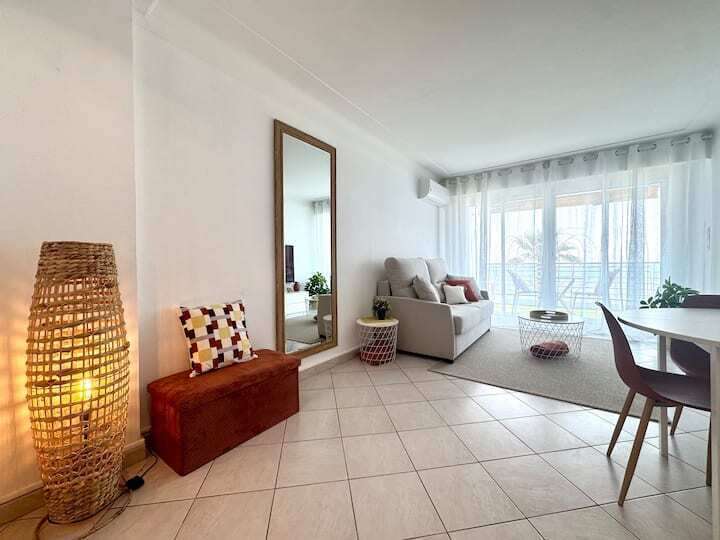 10df40a2-923f-4183-a74d-e4a4f33d59cb