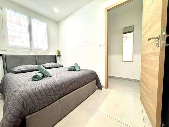 a23bff43-3498-4ef2-8588-2616b65a2b86