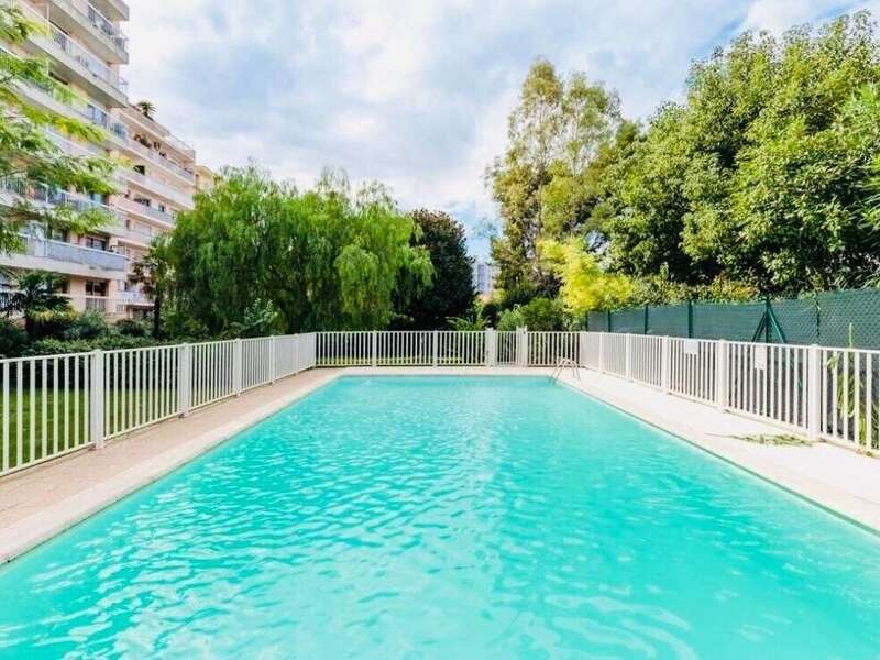 b3d1ef1e-aa51-4fe9-a4da-173c7f6654fb