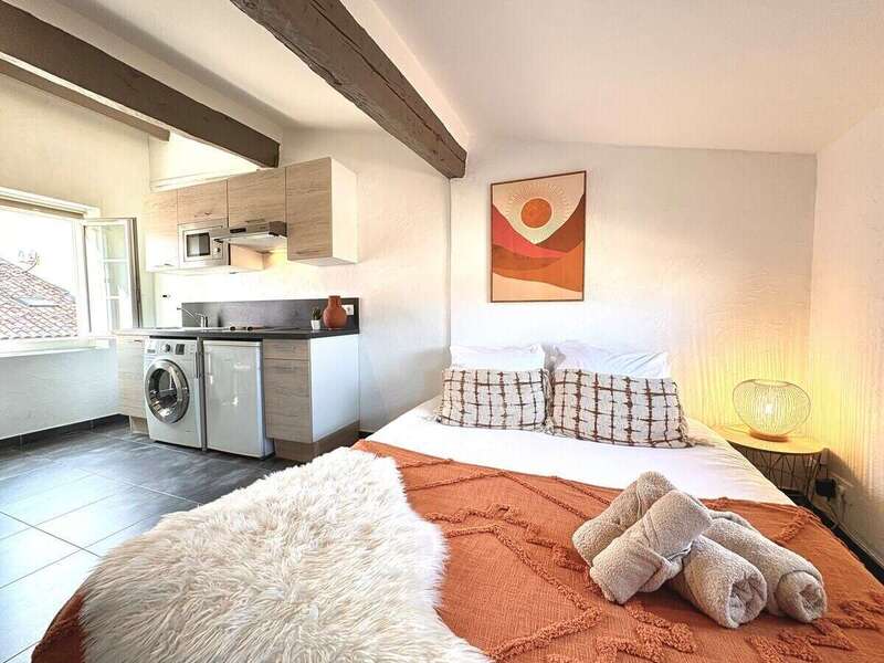 d1a460cd-51d9-4070-b245-e36e1d13bb24