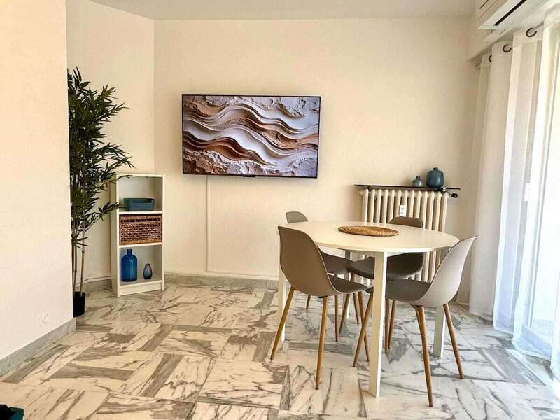 4ad75ec6-2df9-4758-91be-c6c86475bd26