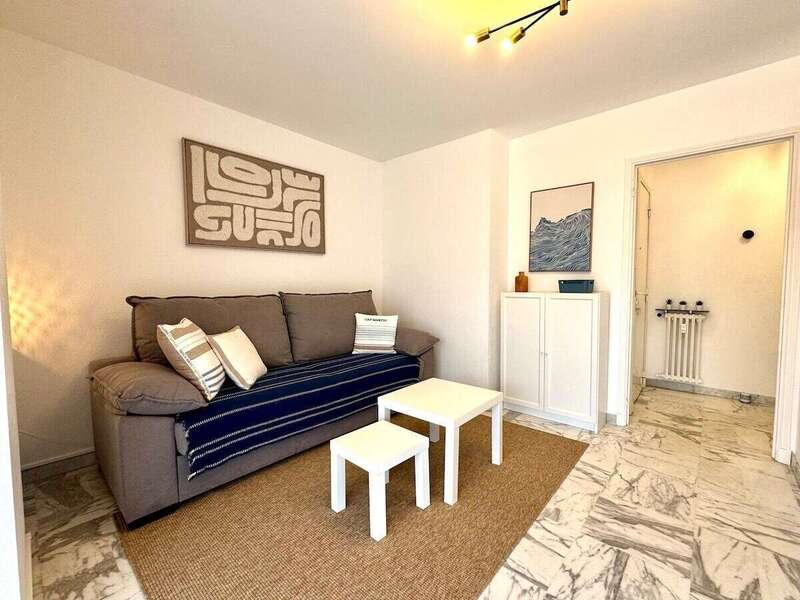 4041e741-5c42-4c2d-98d9-fd1a9f3558e3