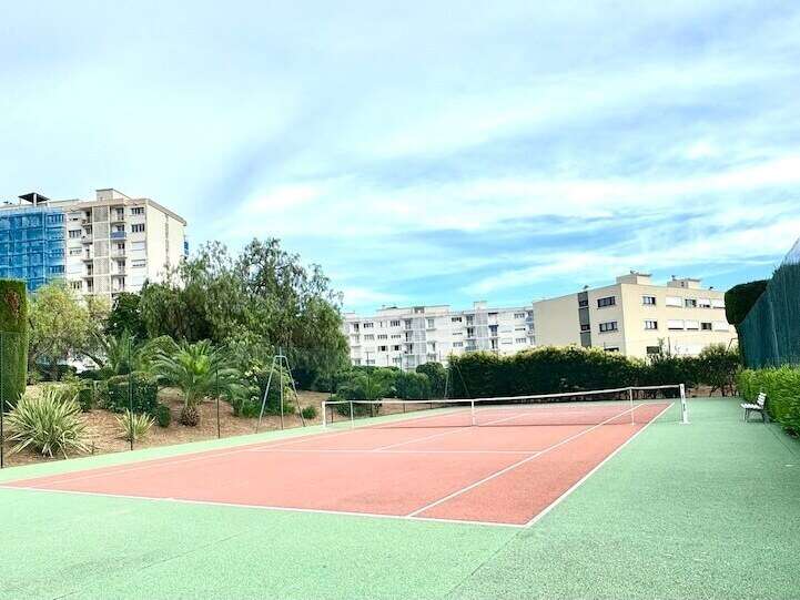 1070824a-257e-43aa-ab6b-898ee587717c