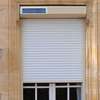 Installation de volets roulants