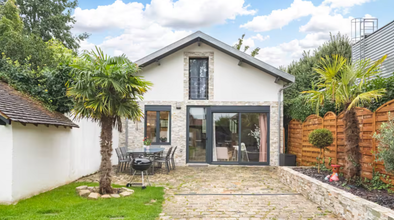 Maison 8 personnes à 5 min en bus de Disneyland