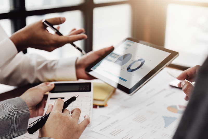 Ordinateur -  CONCIERGERIE, au Val d'Europe et Disneyland Paris