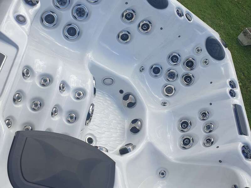 2e984222-e656-477d-9f9e-715da10206a3