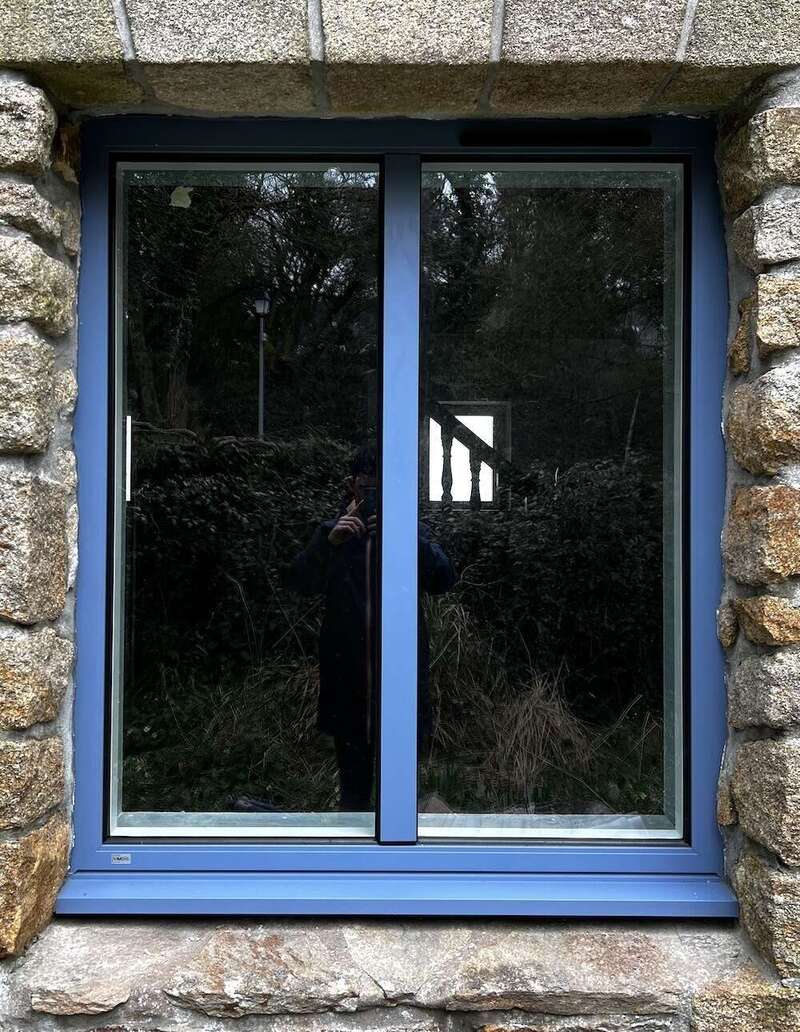 fenetre mixte (acier intérieur, alu extérieur)