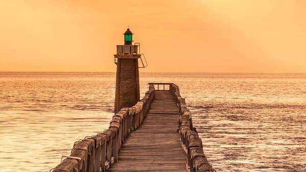 Conciergerie Capbreton Hossegor : pourquoi choisir un expert local plutôt qu'une agence nationale