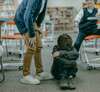enfant qui se renferme sur lui a la suite de maltraitances